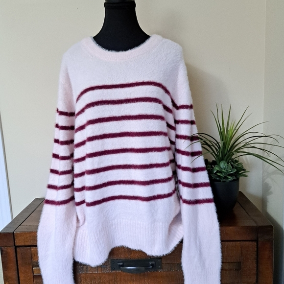 Bleu Gray Eyelash Sweater Women's XL Pink Striped Cozy Crewneck Top - Picture 10 of 14